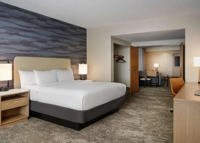 Hotel Embassy Airport Convention North Charleston
