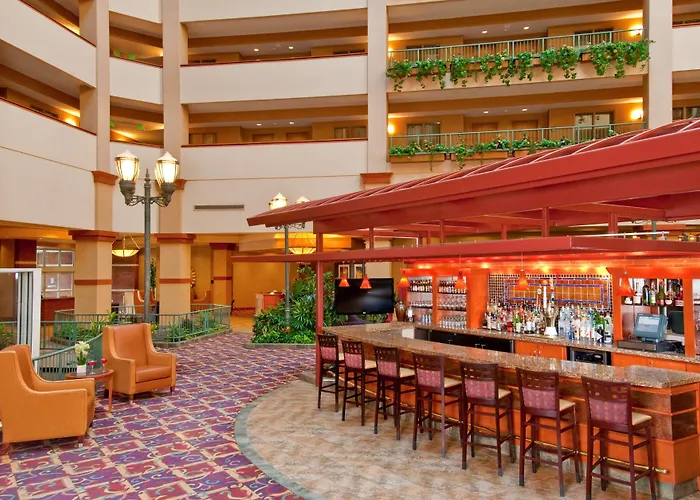 Embassy Airport Convention 3*